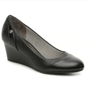 Life Stride Size 7 Dreams Black‎ Faux Vegan Leather Wedge Pumps Heels Shoes